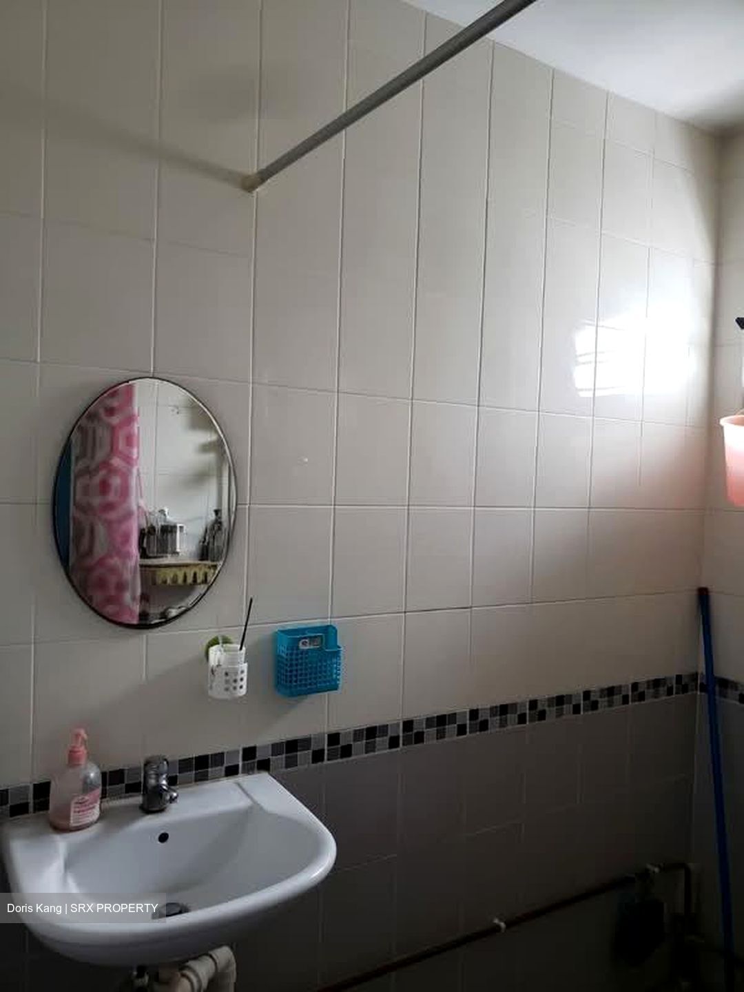 Blk 408 Hong Kah Court (Jurong West), HDB Executive #571126521